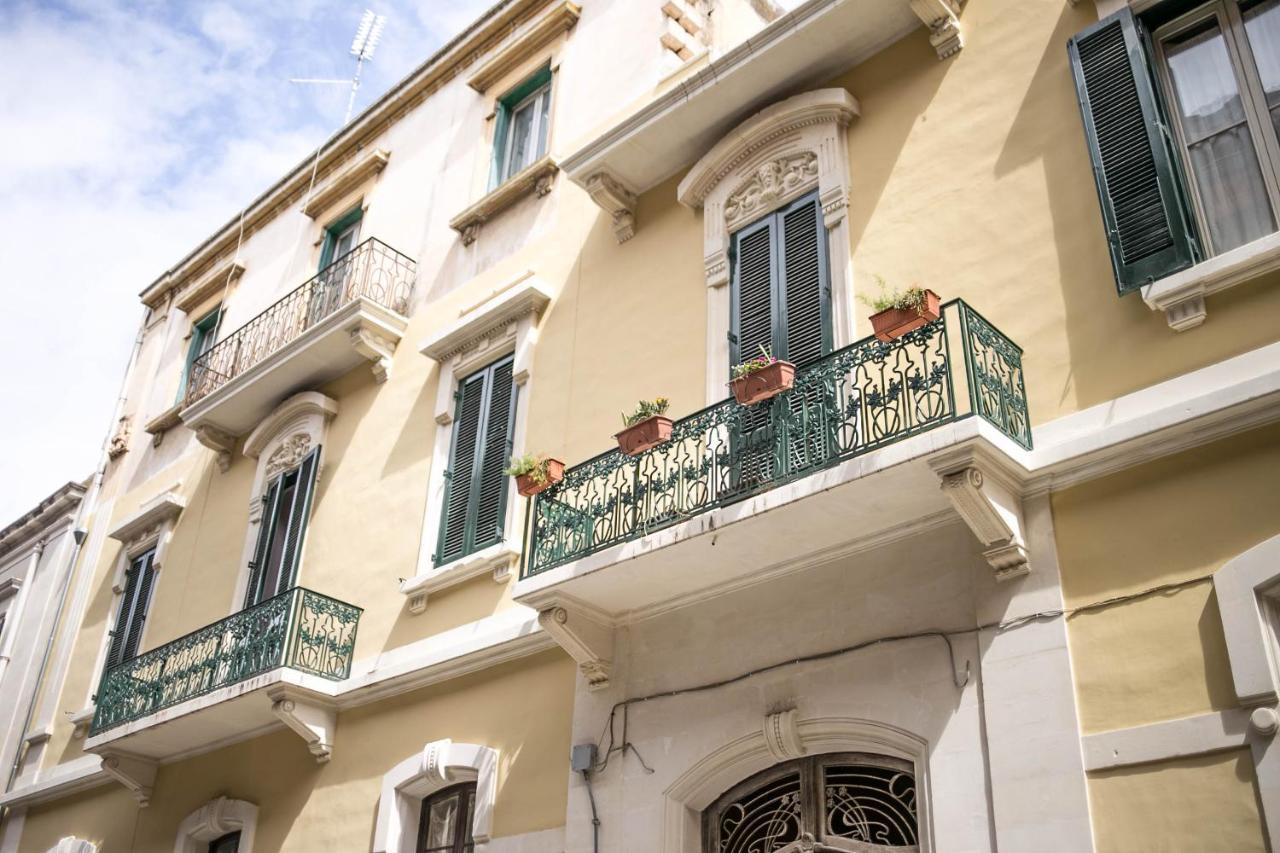 ليتشي 4 Balconi Liberty Apartments المظهر الخارجي الصورة