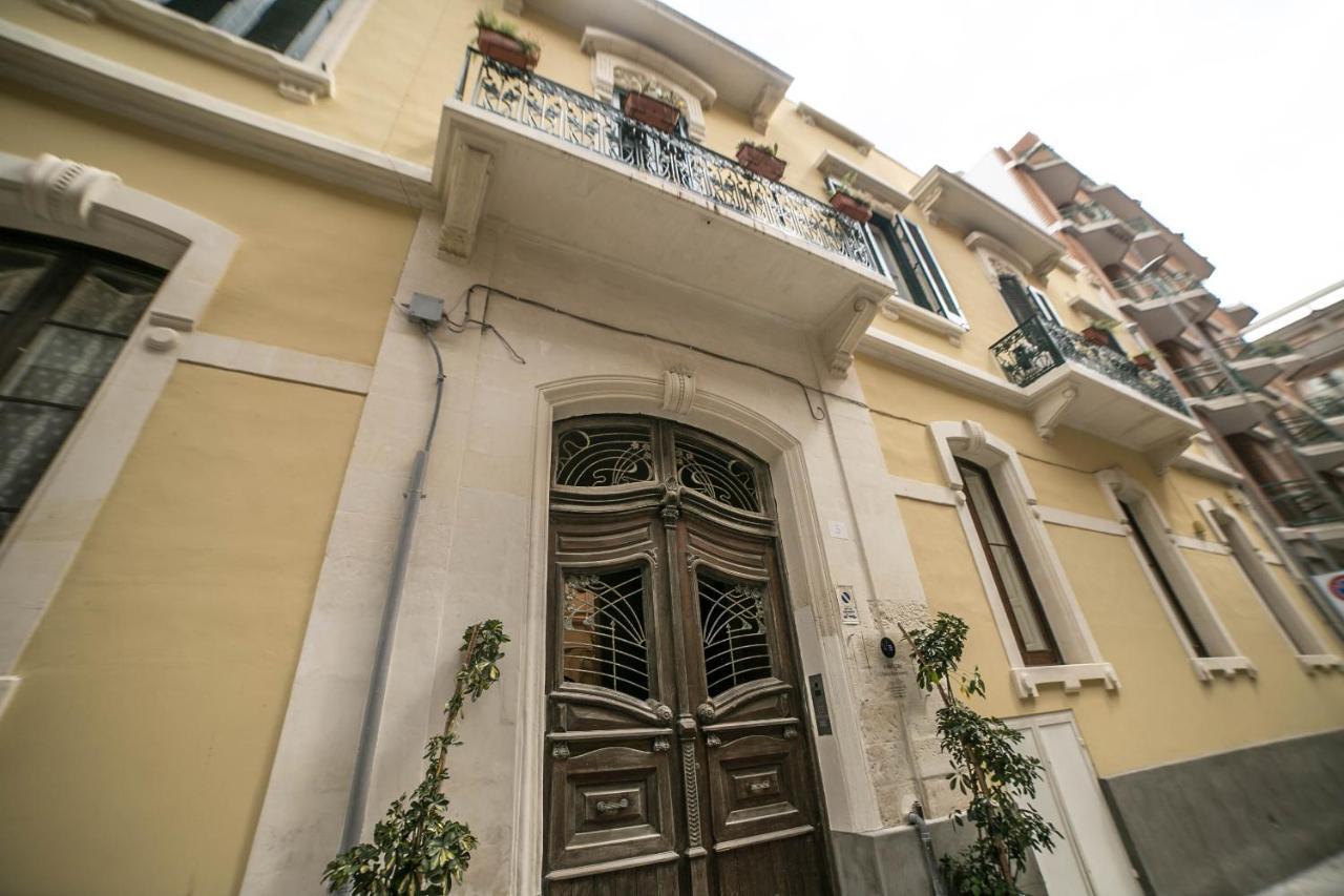 ليتشي 4 Balconi Liberty Apartments المظهر الخارجي الصورة