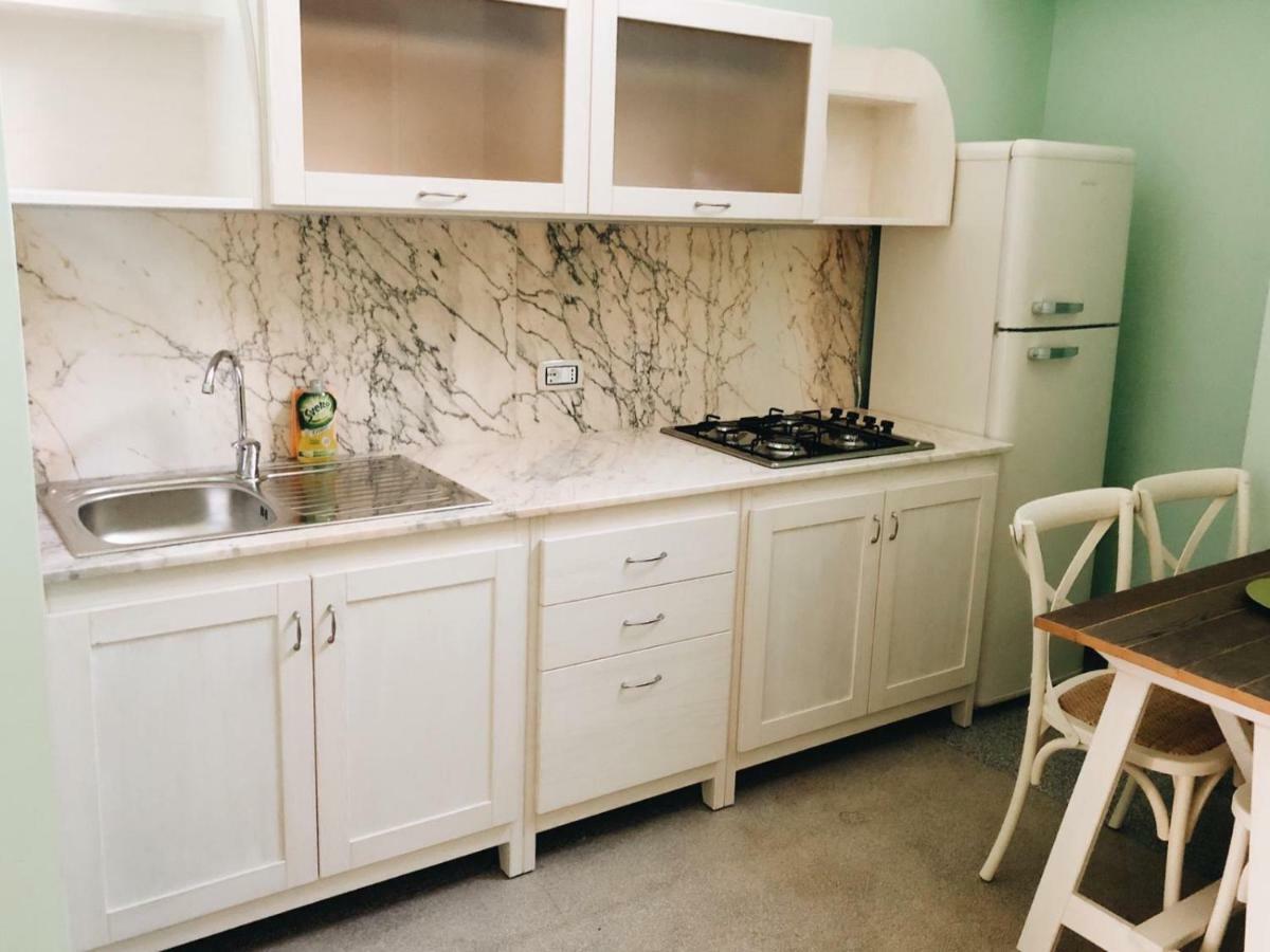 ليتشي 4 Balconi Liberty Apartments المظهر الخارجي الصورة