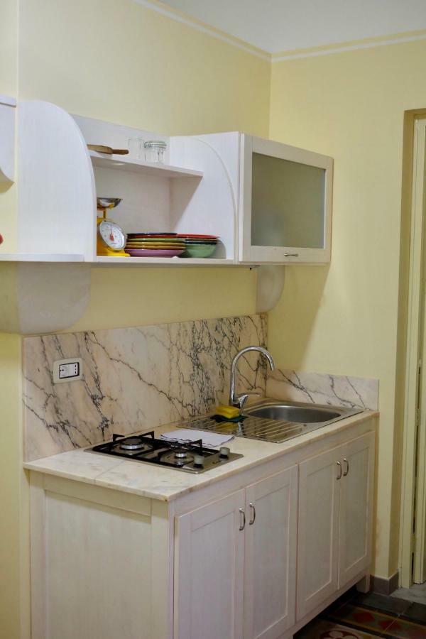 ليتشي 4 Balconi Liberty Apartments المظهر الخارجي الصورة
