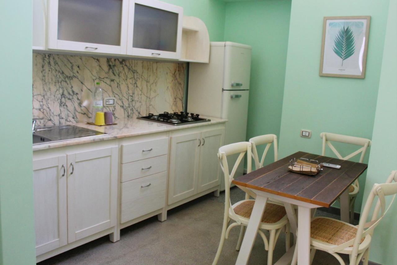 ليتشي 4 Balconi Liberty Apartments المظهر الخارجي الصورة